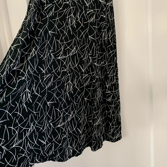 VINTAGE Scarlett midi dress black & white size 3 / 4 - Picture 4 of 13